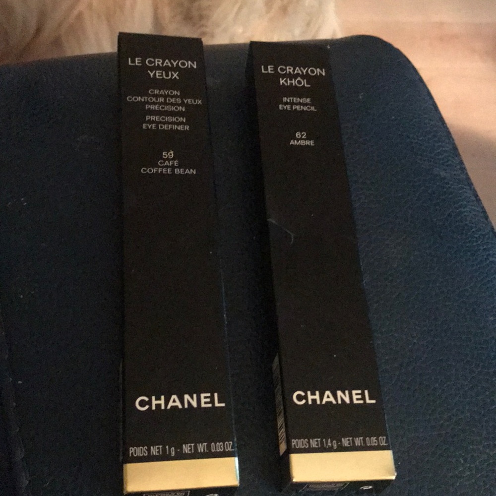 Sold- CHANEL CRAYON KHOL EYE PENCIL Amber/coffee
